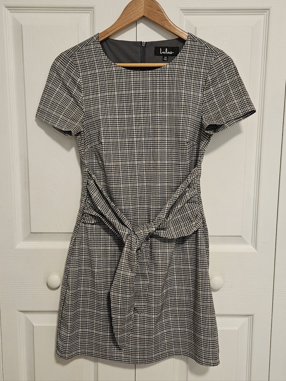 Lulus Women's Penny Black and White Gingham Knotted Sheath Dress Preppy Size XS